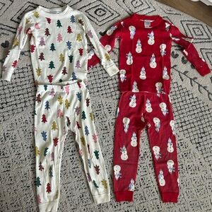 2 sets of Hanna Andersson 4T Christmas PJs
